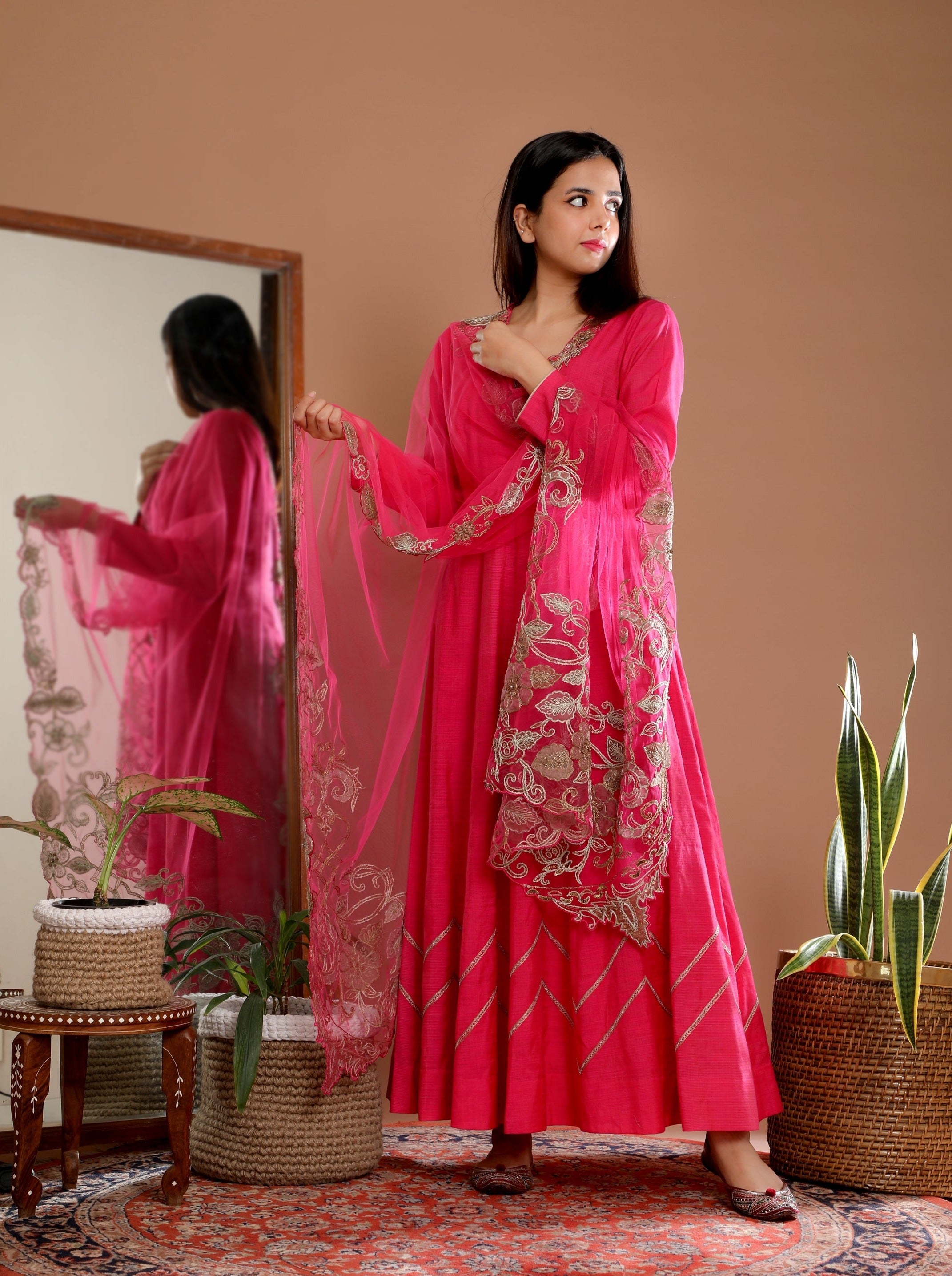 Buy Emerald Green Lace Work Chanderi Anarkali Suit- Set of 3 |  ROZFBSEG01/ROZ8 | The loom